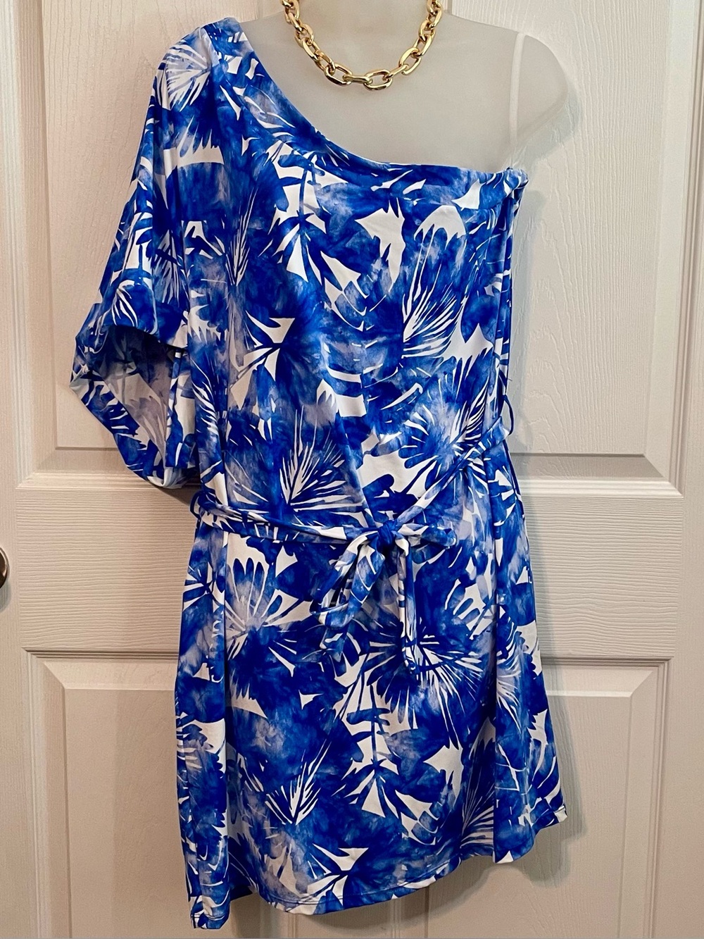 NWT $158 Trina Turk Blue & White One-Shoulder Floral Tie-Waist Dress Size XL